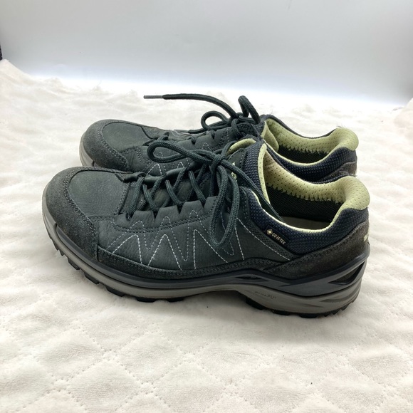 Women’s Lowa Toro Evo GTX Lo Hiking Sneakers - Picture 7 of 13